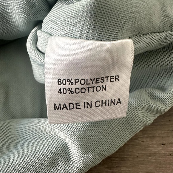 Petal & Pup Long Sleeve Crop Top - Picture 4 of 5